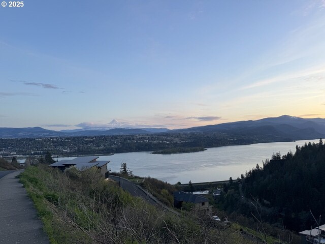 Sterling, White Salmon, WA 98672