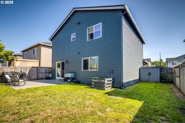 13012 NE 115th St, Vancouver, WA 98682 - back of house featuring a patio area