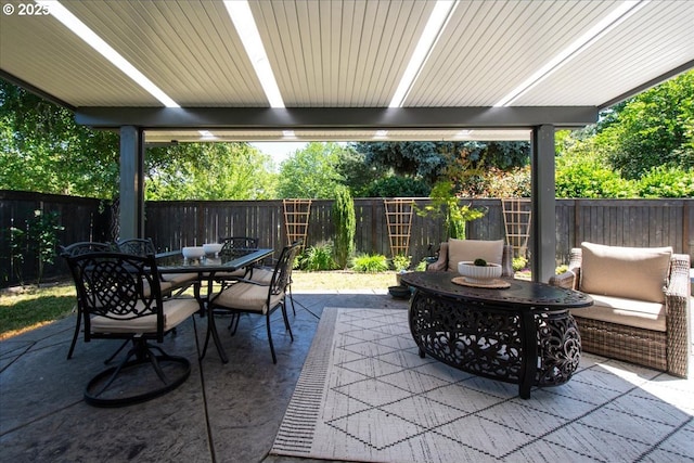 1613 SE Solomon Loop, Vancouver, WA 98683 - fenced backyard with a patio and outdoor dining area