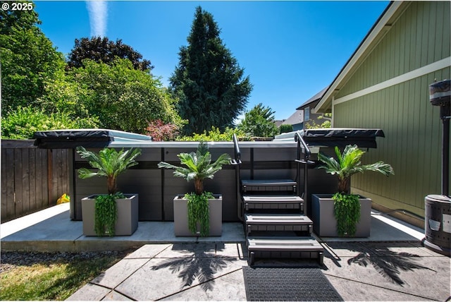 1613 SE Solomon Loop, Vancouver, WA 98683 - view of patio with a jacuzzi