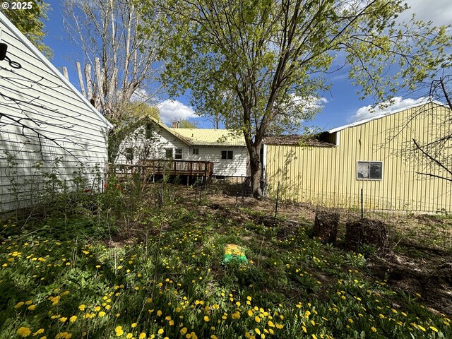 410 Division St, Elgin, OR 97827 - view of yard with a wooden deck