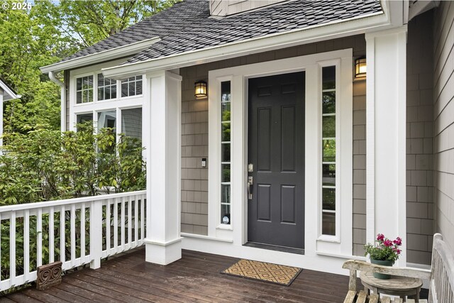 view of property entrance