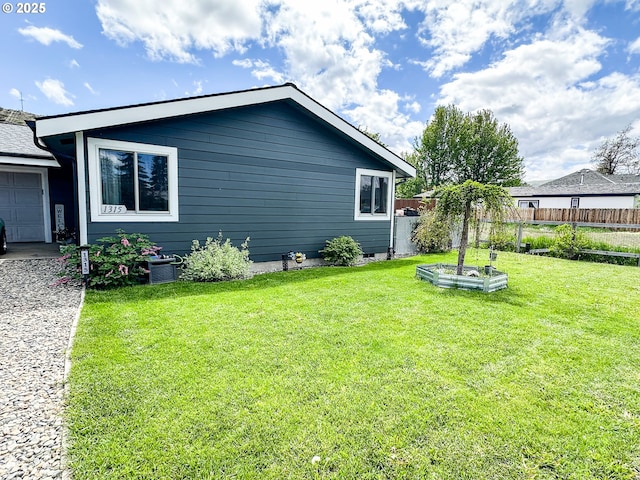 1315 Auburn Ave, Baker City, OR 97814 - view of property exterior featuring a garage