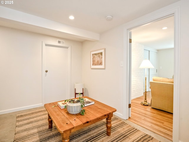 3556 NE Alberta Ct, Portland, OR 97211 - sitting room featuring recessed lighting and baseboards