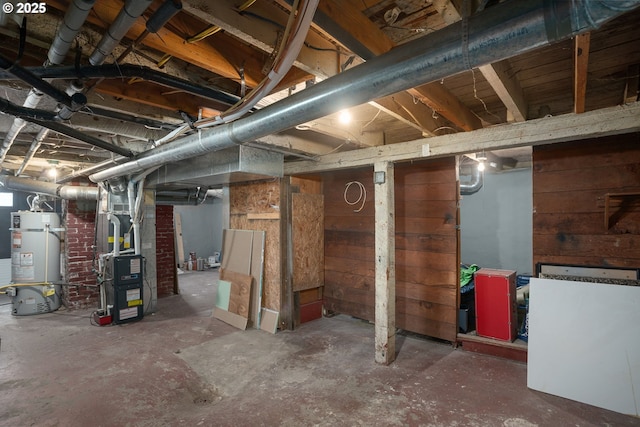 9465 N Midway Ave, Portland, OR 97203 - unfinished below grade area featuring water heater and heating unit