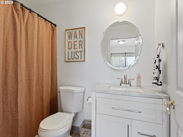 12130 NE Fremont St Unit 4, Portland, OR 97220 - full bath featuring vanity and a shower with shower curtain