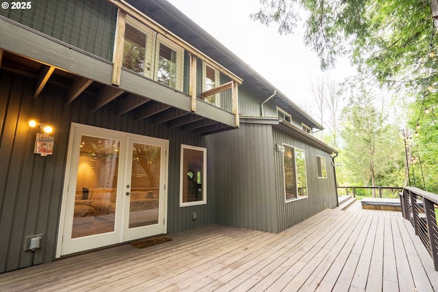 6900 SW Preslynn Dr, Portland, OR 97225 - deck with french doors