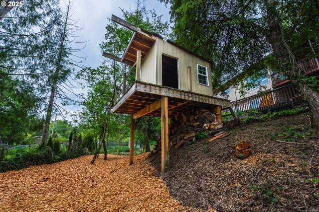 6900 SW Preslynn Dr, Portland, OR 97225 - view of back of house