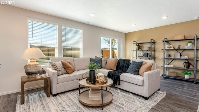 262 Greencrest St, Salem, OR 97301 - living room featuring wood finished floors and recessed lighting
