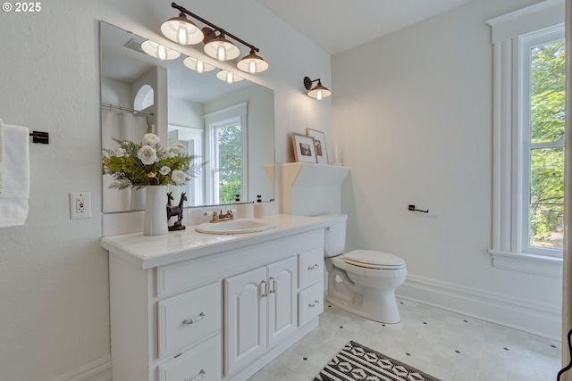 8052 NE Couch St, Portland, OR 97213 - full bath featuring vanity and healthy amount of natural light