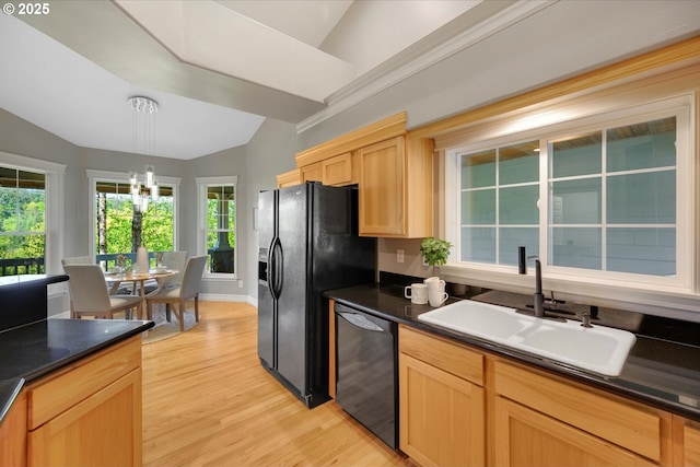 15564 S Neibur Rd, Oregon City, OR 97045 - kitchen featuring an inviting chandelier, vaulted ceiling, a sink, black appliances, and light wood-style floors