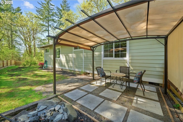 15564 S Neibur Rd, Oregon City, OR 97045 - view of patio / terrace featuring fence