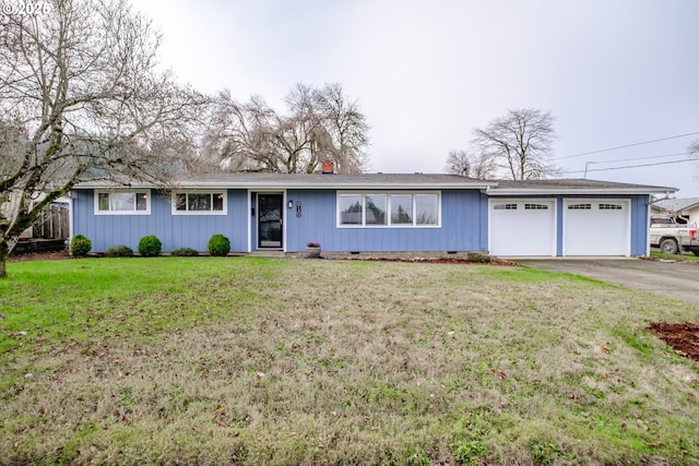 single story home featuring a front yard and a garage