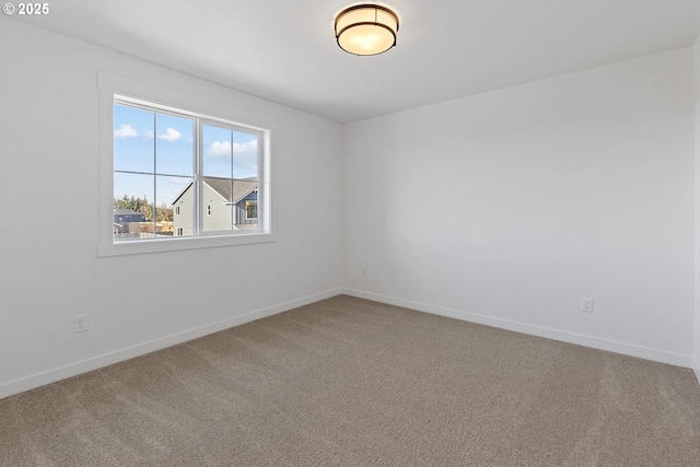 view of carpeted spare room