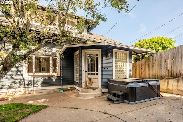 619 S 11th St, Coos Bay, OR 97420 - exterior space with a hot tub