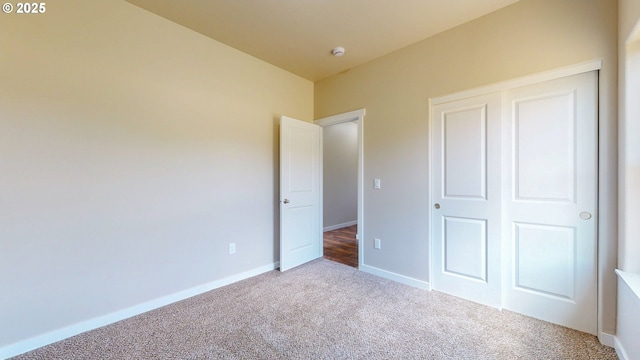 917 SE 9th Dr, Hermiston, OR 97838 - unfurnished bedroom with carpet and baseboards