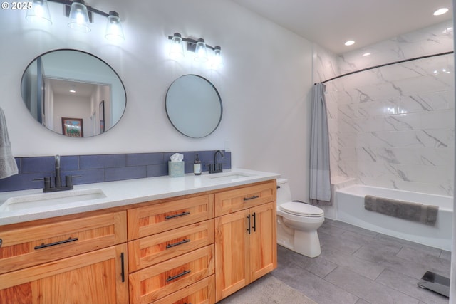 95660 Spirit Ridge Rd, Gold Beach, OR 97444 - bathroom with toilet, shower / tub combo with curtain, double vanity, and recessed lighting