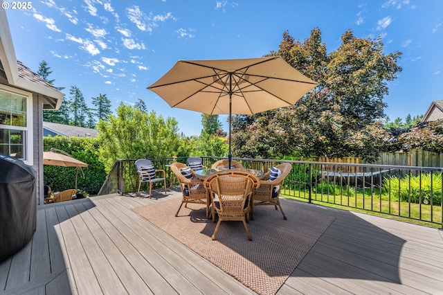 20525 Martin Ct, West Linn, OR 97068 - wooden terrace featuring outdoor dining space