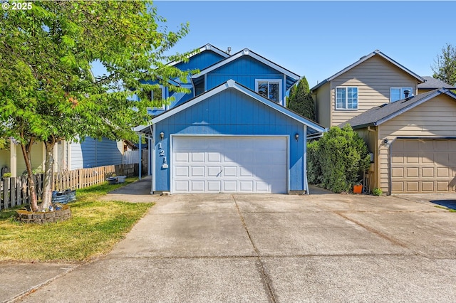 121 SE 34th Cir, Troutdale, OR 97060 - traditional-style home featuring concrete driveway