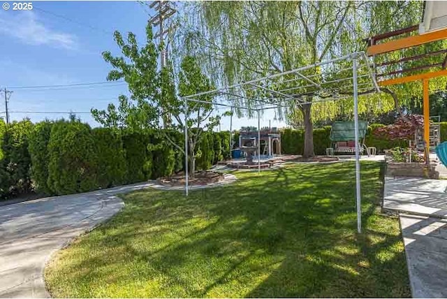 1227 Trent Ave, Keizer, OR 97303 - view of green lawn