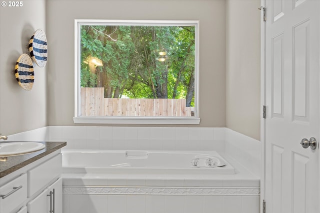 6902 SW Taylors Ferry Rd, Portland, OR 97223 - full bath featuring a bath, vanity, and healthy amount of natural light