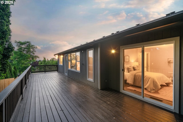 6902 SW Taylors Ferry Rd, Portland, OR 97223 - view of deck at dusk