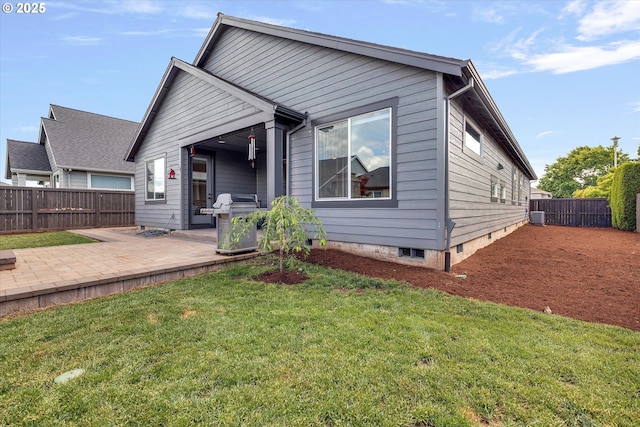 1332 SE 14th Ave, Canby, OR 97013 - view of front of property featuring a patio area
