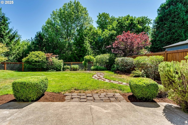 4675 Symphony Dr, Eugene, OR 97404 - fenced backyard featuring a patio