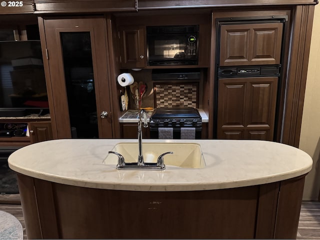 232 Horseshoe Bnd, Florence, OR 97439
