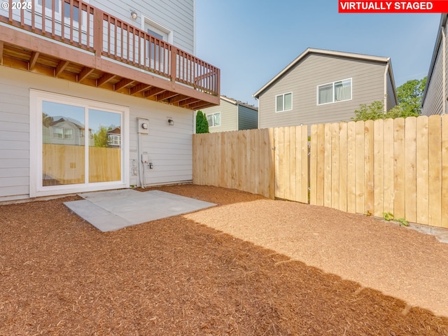 4578 NE Nicholson Loop, Vancouver, WA 98661 - view of yard featuring fence and a patio area