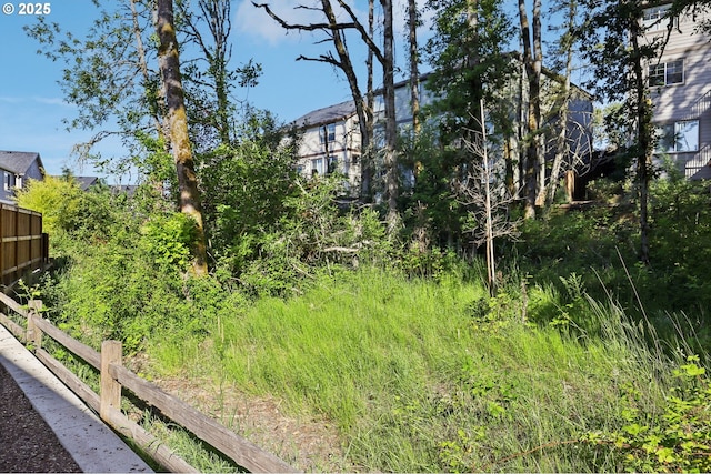 18315 SW Silvertip St, Beaverton, OR 97007 - view of yard