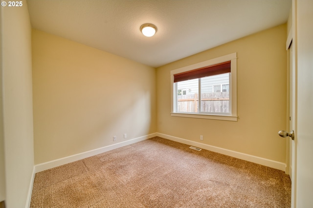 2639 Sykes Rd, Saint Helens, OR 97051 - carpeted empty room featuring baseboards