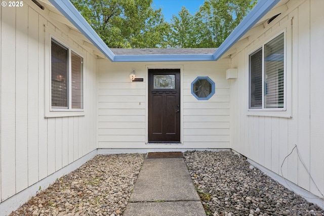 18366 SW Jann Dr, Beaverton, OR 97003 - property entrance with a shingled roof