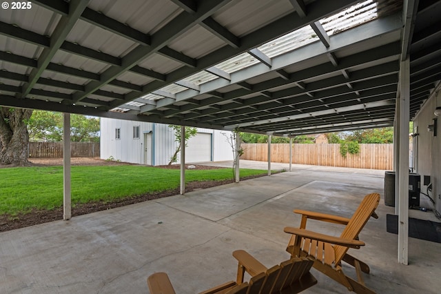 1911 SW Vista Pl, Pendleton, OR 97801 - view of patio featuring an outbuilding