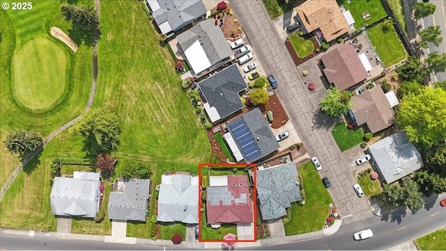 2242 W Hayes St, Woodburn, OR 97071 - birds eye view of property featuring a residential view and view of golf course