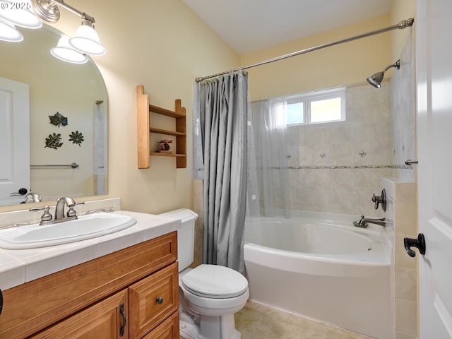 full bathroom with shower / tub combo with curtain, vanity, and toilet