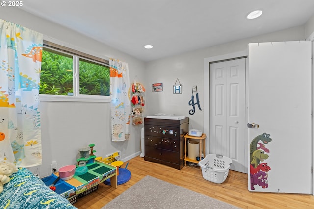 1910 Lincoln St, North Bend, OR 97459 - game room with wood finished floors and recessed lighting