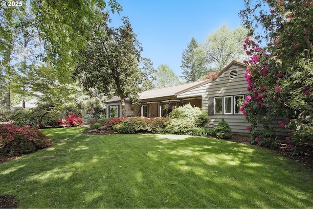 13720 SW Butner Rd, Beaverton, OR 97005 - view of grassy yard