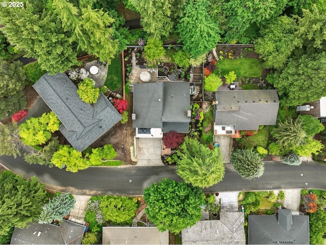 11 Da Vinci St, Lake Oswego, OR 97035 - drone / aerial view