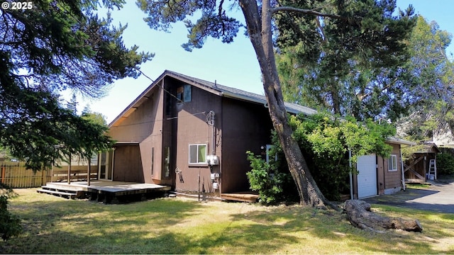 2011/2013 Ohio Ave, North Bend, OR 97459 - back of property featuring a wooden deck