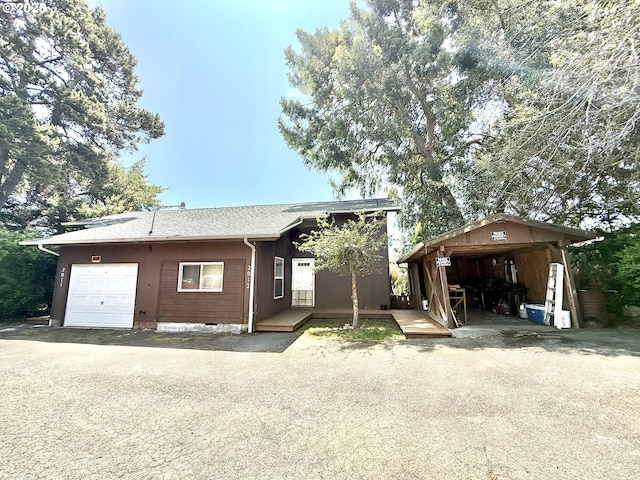 2011/2013 Ohio Ave, North Bend, OR 97459 - view of front of home with crawl space and a garage
