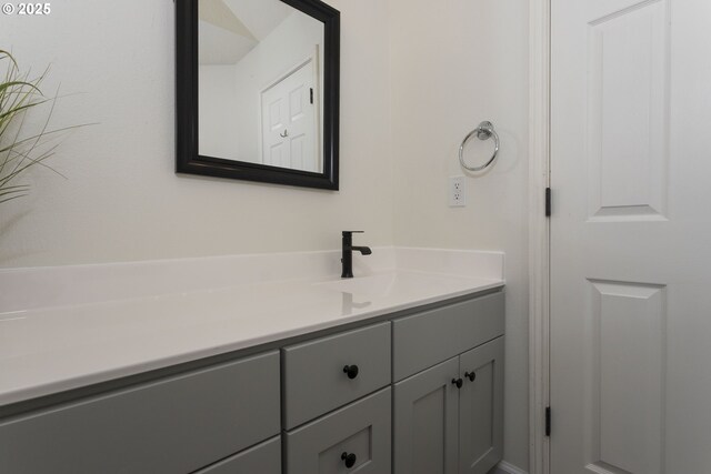 13555 SW Hiteon Ct, Beaverton, OR 97008 - bathroom with vanity