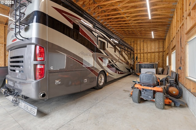 910 Swallow Ave, Sutherlin, OR 97479 - view of garage
