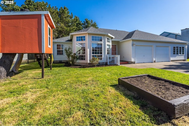 105 Sijota St, Gleneden Beach, OR 97388 - view of front facade with a front yard, driveway, and a garage