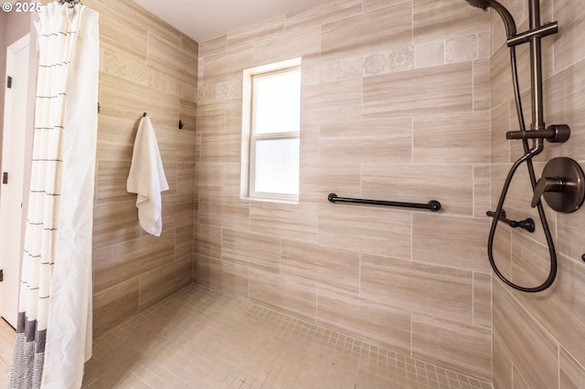 105 Sijota St, Gleneden Beach, OR 97388 - bathroom featuring tiled shower