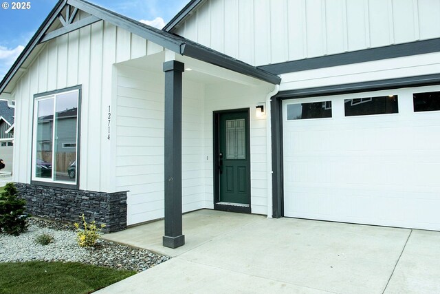 entrance to property with a garage