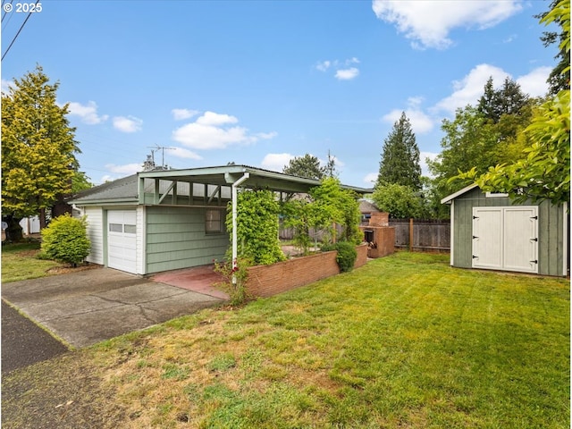 4501 NW Washington St, Vancouver, WA 98663 - view of yard with a garage
