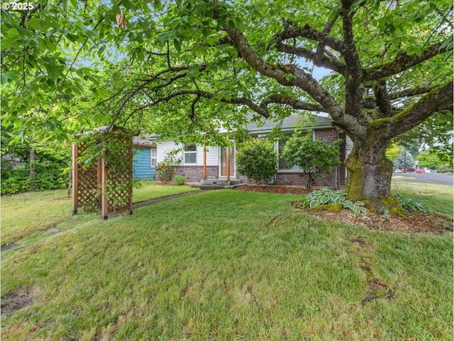 4501 NW Washington St, Vancouver, WA 98663 - view of green lawn