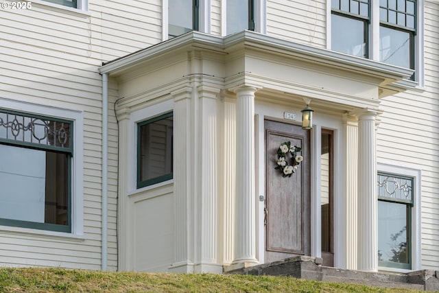 1343 Jerome Ave, Astoria, OR 97103 - entrance to property