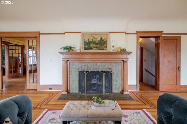 1343 Jerome Ave, Astoria, OR 97103 - living room featuring a tile fireplace